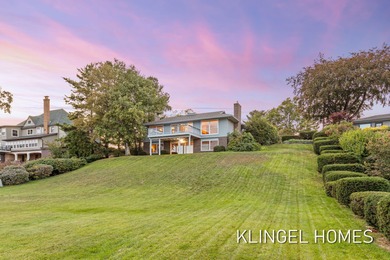 Beach Home For Sale in Muskegon, Michigan