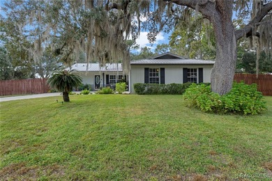 Beach Home For Sale in Homosassa, Florida