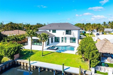 Beach Home For Sale in Jupiter, Florida