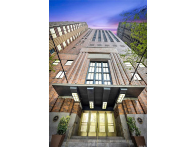 Beach Condo For Sale in New York, New York