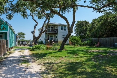 Beach Home For Sale in Rockport, Texas