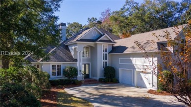 Beach Home For Sale in Hilton Head Island, South Carolina