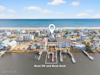 Beach Townhome/Townhouse For Sale in Carolina Beach, North Carolina