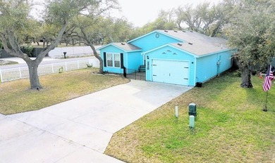 Beach Home For Sale in Rockport, Texas
