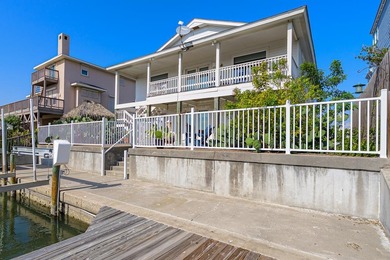 Beach Home For Sale in City by The Sea, Texas