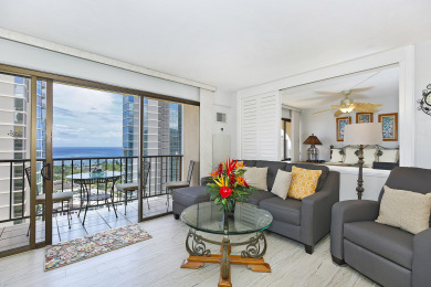 Vacation Rental Beach Condo in Honolulu, Hawaii