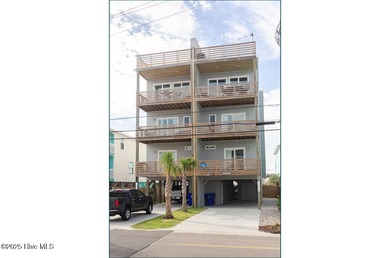 Beach Townhome/Townhouse For Sale in Carolina Beach, North Carolina