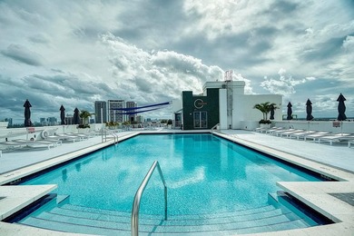 Beach Condo For Sale in Hollywood, Florida