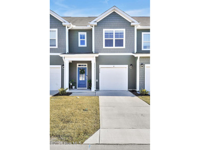 Beach Townhome/Townhouse For Sale in Leland, North Carolina