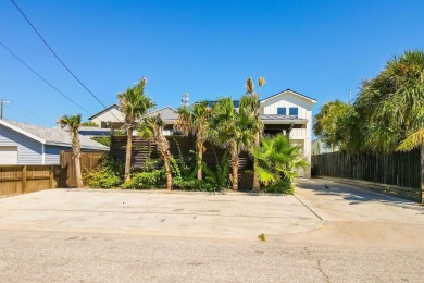 Beach Home For Sale in Port Aransas, Texas