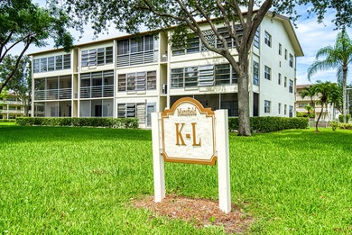 Beach Condo For Sale in Boca Raton, Florida