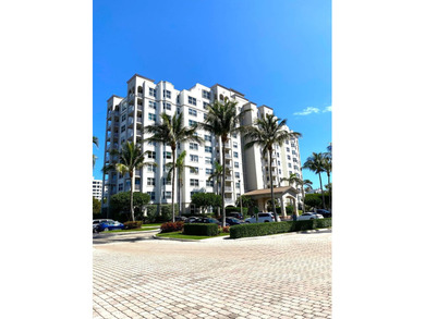 Beach Condo For Sale in Highland Beach, Florida