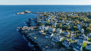 Beach Home For Sale in York, Maine
