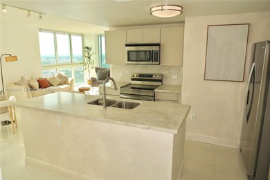 Beach Condo For Sale in Miami, Florida