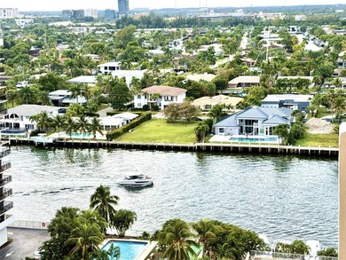 Beach Condo For Sale in Hallandale Beach, Florida