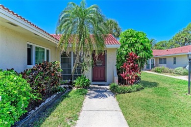 Beach Home For Sale in Sarasota, Florida