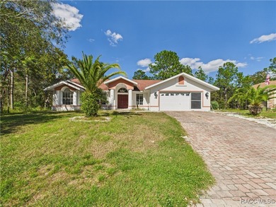 Beach Home For Sale in Homosassa, Florida