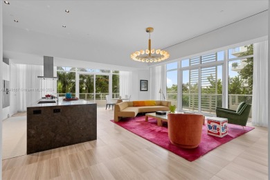 Beach Condo For Sale in Miami Beach, Florida