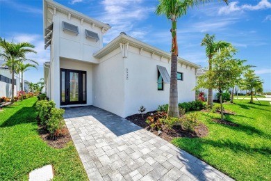 Beach Home For Sale in Bradenton, Florida