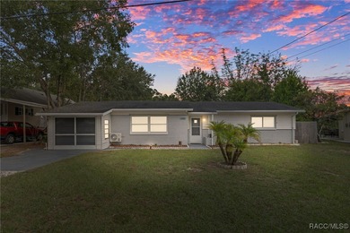 Beach Home For Sale in Weeki Wachee, Florida