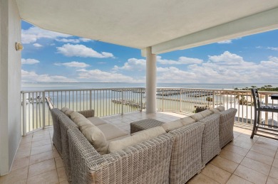 Beach Condo For Sale in Fort Walton Beach, Florida