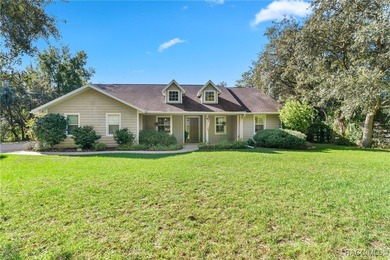 Beach Home Sale Pending in Homosassa, Florida