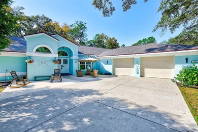 Beach Home For Sale in Homosassa, Florida