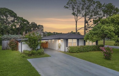 Beach Home For Sale in Dunedin, Florida