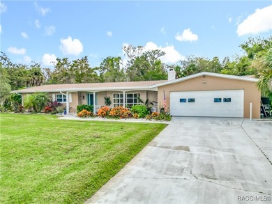 Beach Home For Sale in Crystal River, Florida