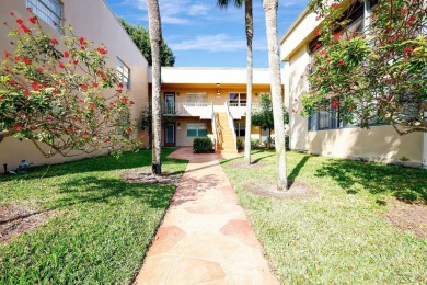 Beach Condo For Sale in Delray Beach, Florida