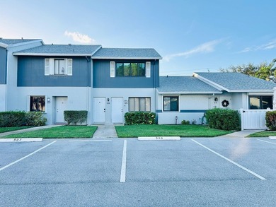 Beach Condo For Sale in West Palm Beach, Florida