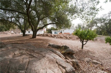 Beach Home For Sale in Fallbrook, California