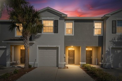 Beach Townhome/Townhouse For Sale in Riverview, Florida