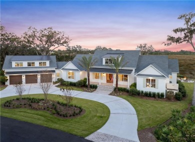 Beach Home For Sale in Saint Simons, Georgia