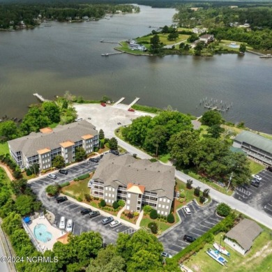 Beach Condo For Sale in Oriental, North Carolina