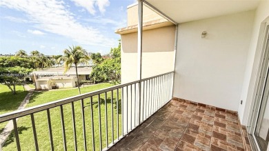 Beach Condo For Sale in Miami, Florida