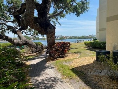 Beach Condo For Sale in Sarasota, Florida