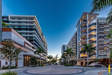 Beach Condo For Sale in Aventura, Florida