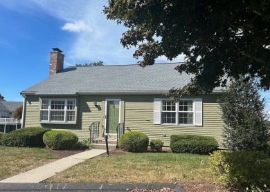 Beach Condo For Sale in Madison, Connecticut