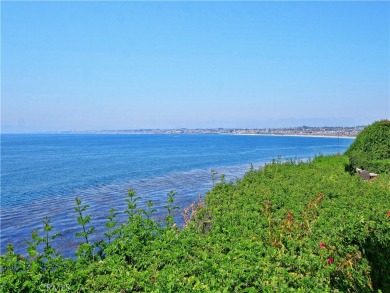 Beach Home For Sale in Palos Verdes Estates, California