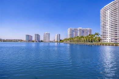 Beach Condo For Sale in Aventura, Florida