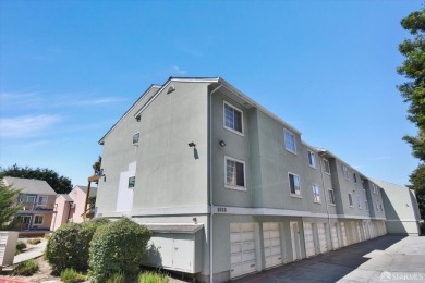 Beach Condo For Sale in Daly City, California