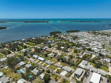 Beach Home For Sale in Bradenton, Florida