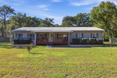 Beach Home Sale Pending in Homosassa, Florida