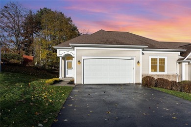 Beach Townhome/Townhouse Sale Pending in Rochester, New York