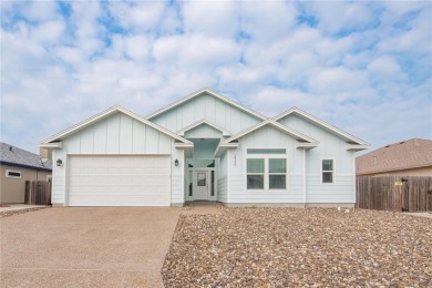 Beach Home For Sale in Corpus Christi, Texas