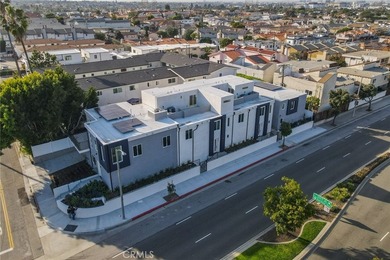 Beach Apartment For Sale in Redondo Beach, California