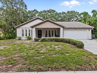 Beach Home Sale Pending in Tarpon Springs, Florida