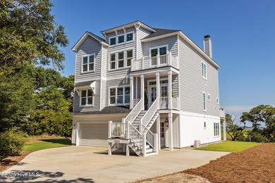 Beach Home For Sale in Emerald Isle, North Carolina