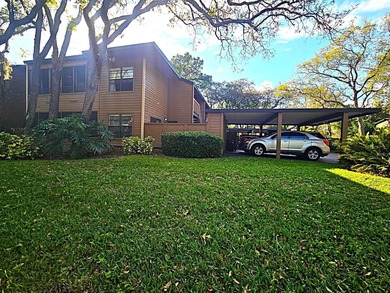 Beach Condo For Sale in Palm Harbor, Florida